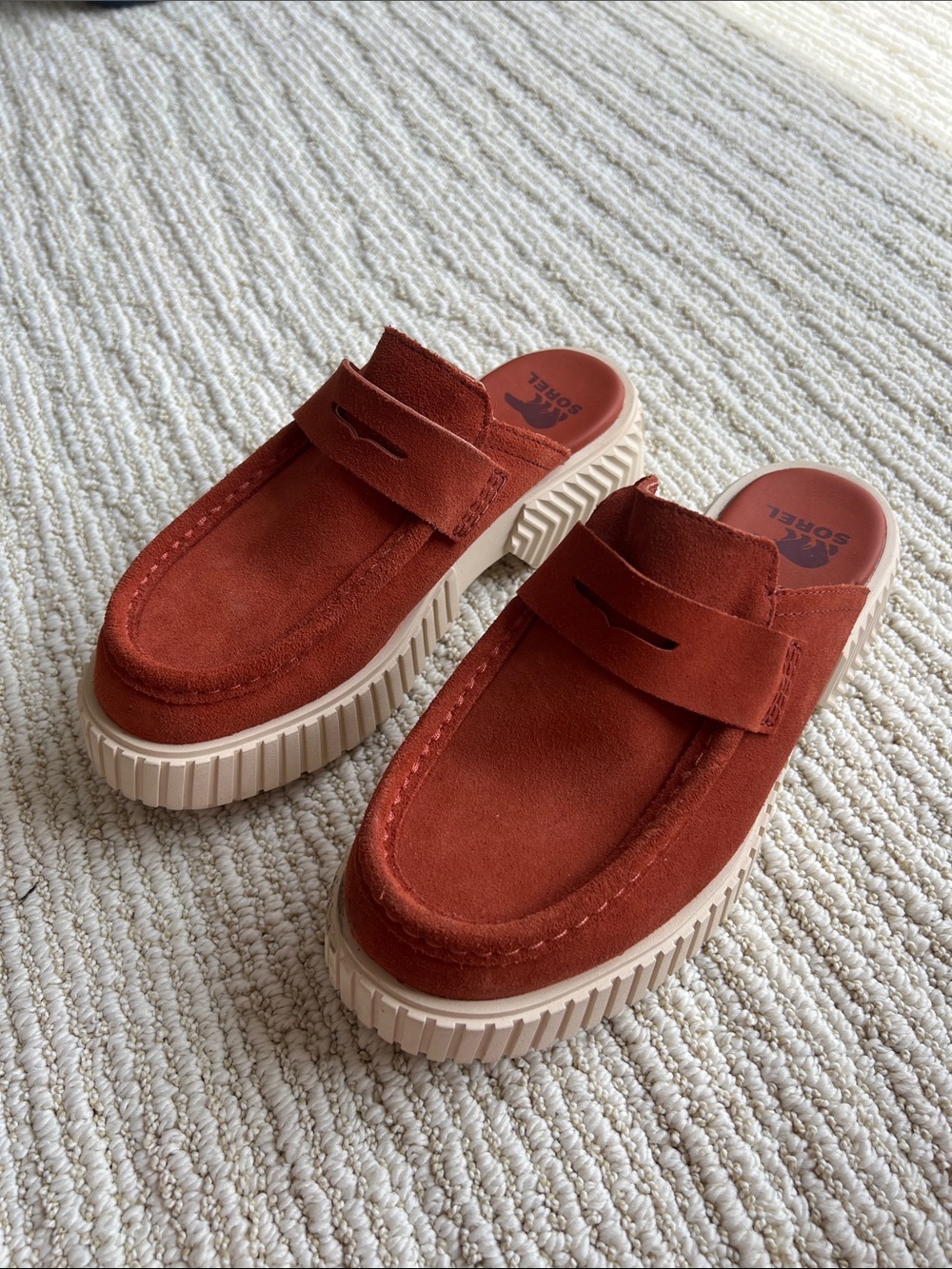 Sorel women size 6 ONA AVE Loafer Suede Slip On